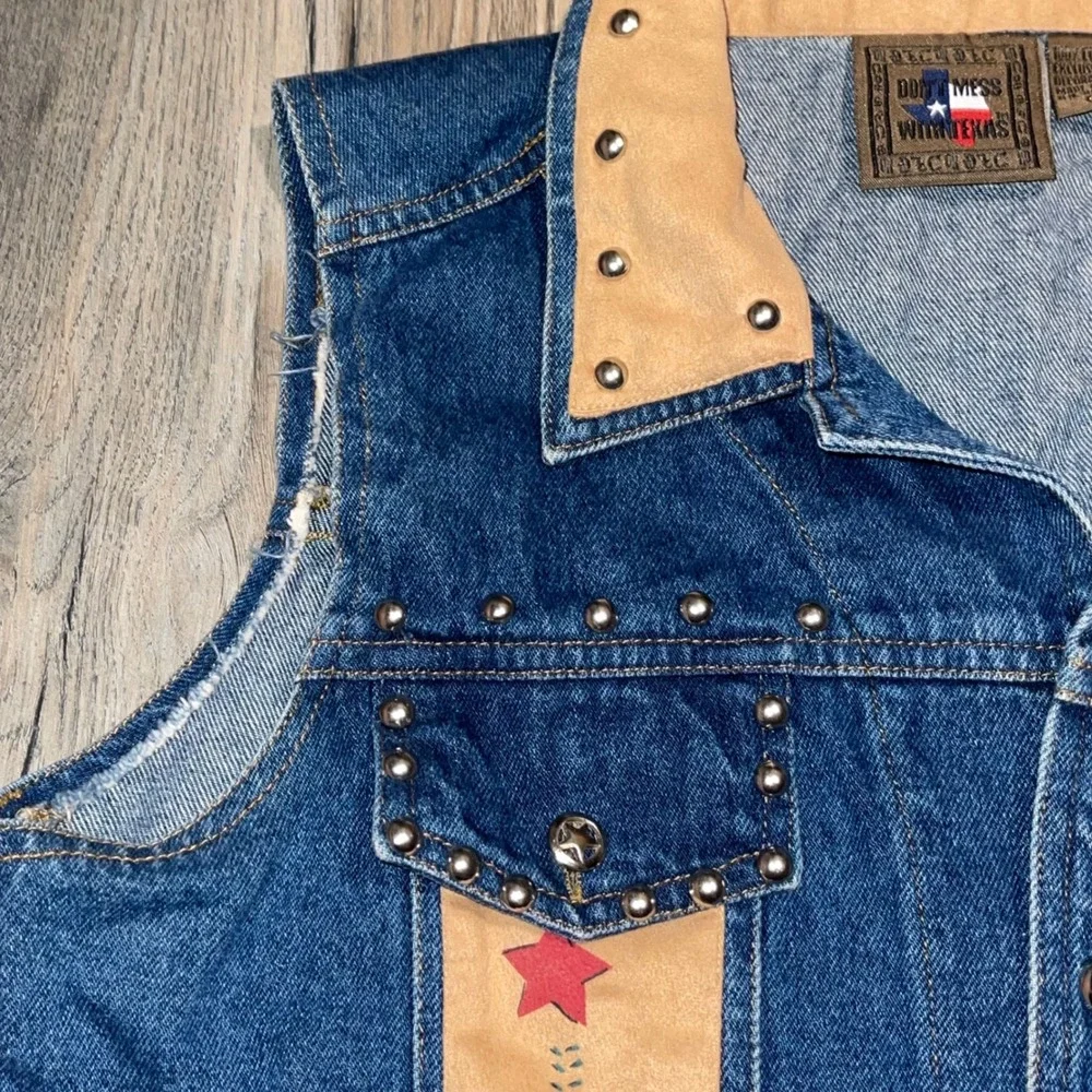Republic Dont Mess With Texas Vintage Denim Vest Cowgirl Studded Western Large - Picture 6 of 8